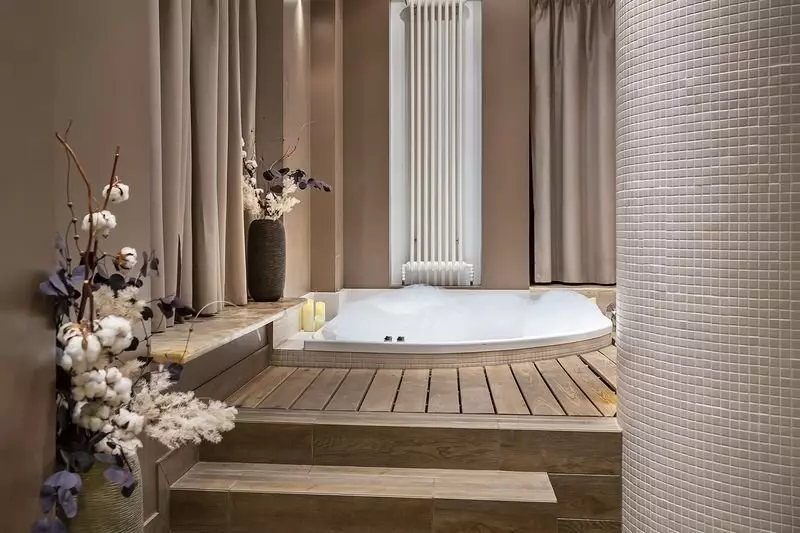 Джакузи в SPA-сьюте с баней