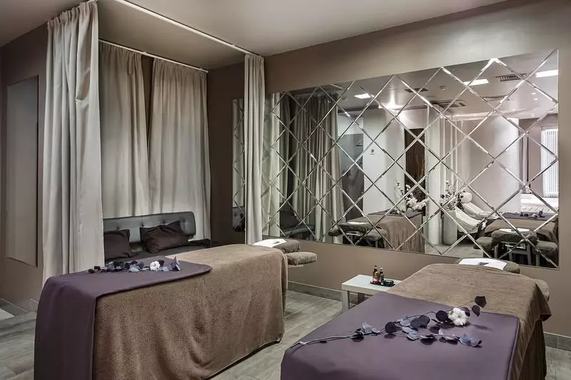 Зона процедур в SPA-сьюте с баней
