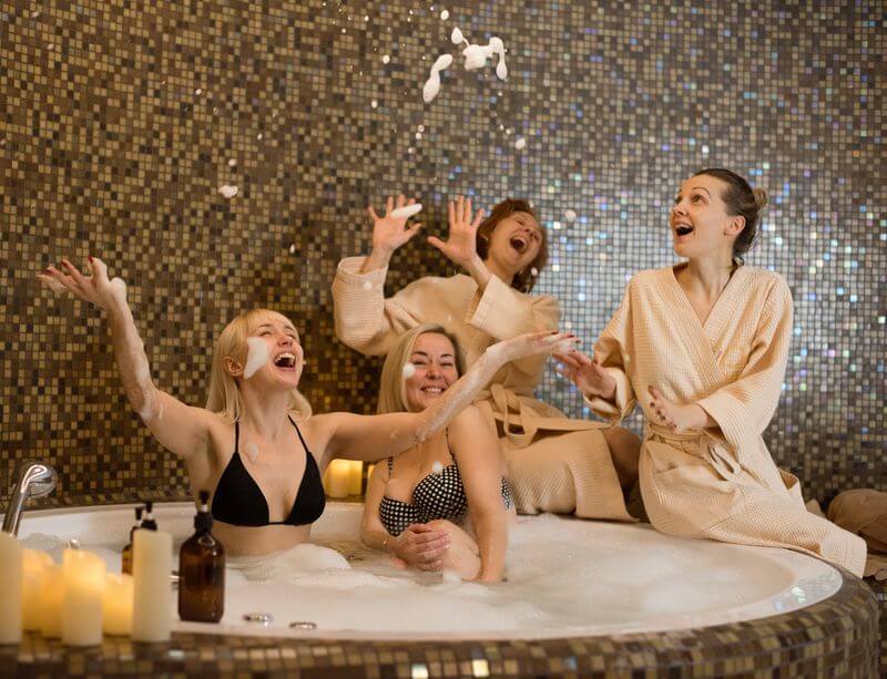 Подарки для именинницы и гостей на SPA-девичнике